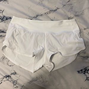 Lululemon speed up white shorts size 6